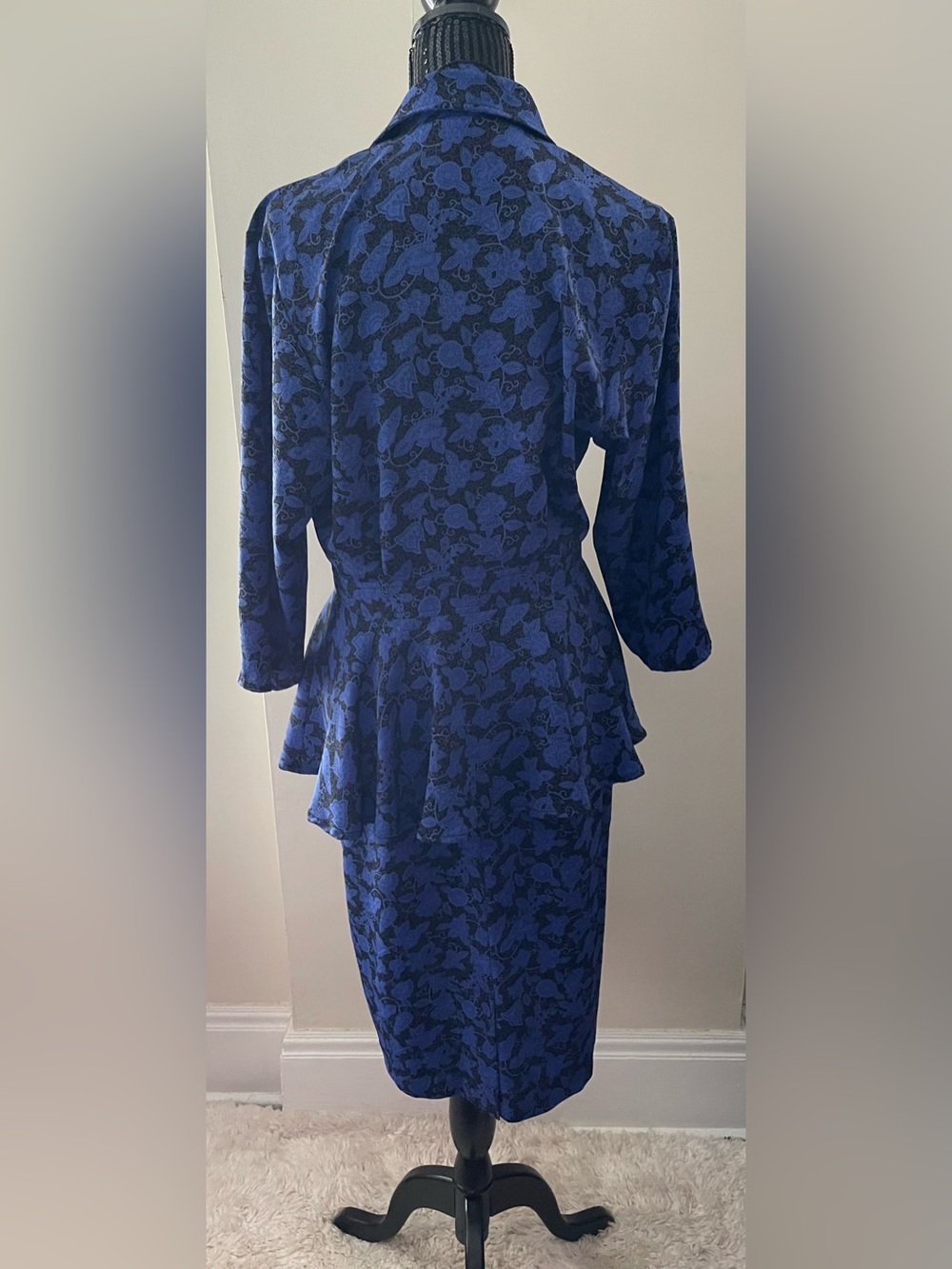 Lindor Vintage Blue & Black Floral Peplum Dress - Picture 4 of 12